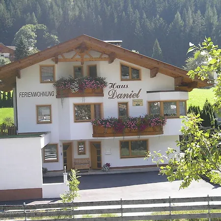 Апартаменты Haus Daniel *